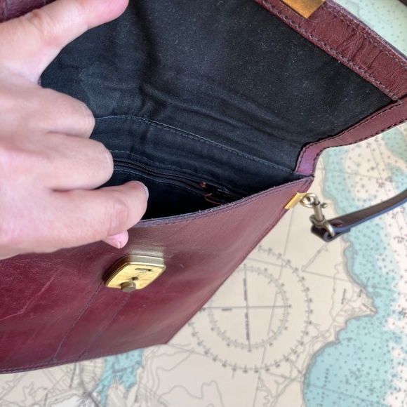 Vintage 70s Kamouraska Leather Bag - Picture 8 of 8